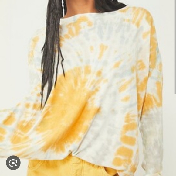 FP We The Free Cosmic Tee Yellow - Picture 2 of 3